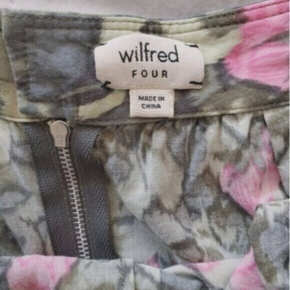 ARITZIA WILFRED High Waisted Babydoll Pleated Retro Shorts - Picture 10 of 16